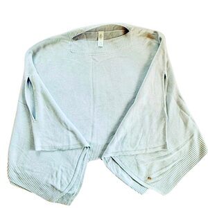 Women’s Lululemon light blue knit pullover one size fits all EUC